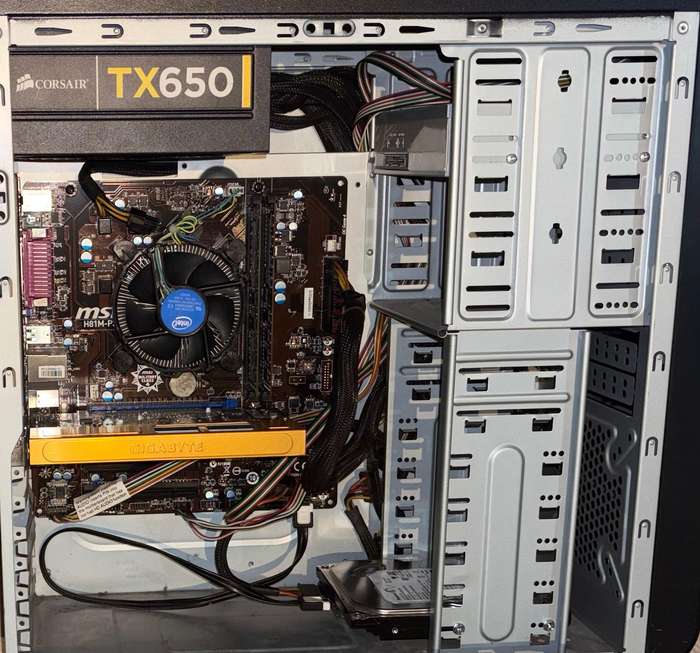 i5 Huntkey Pc (Personal or School use) - {A-} Grade