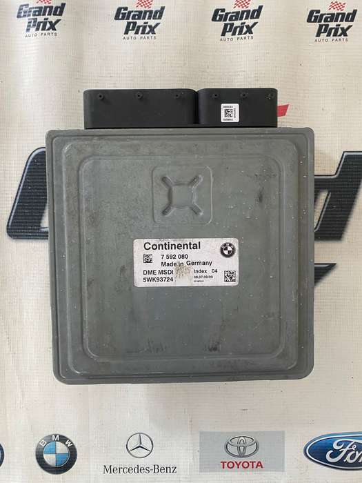 BMW E90 335i MSD81 ECU COMPUTER BOX 7592080 5WK93724