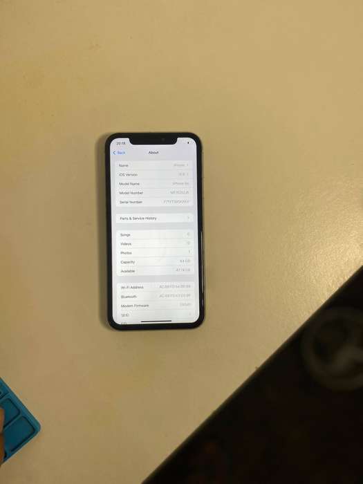 Apple iPhone XR  64GB  White  78% Battery Health  Face ID Not Working