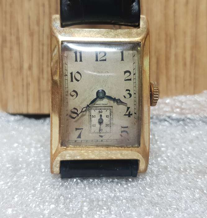 Vintage Probably Longines Art Deco Manual Wind Mens Wristwatch circa 1926 in good working condition