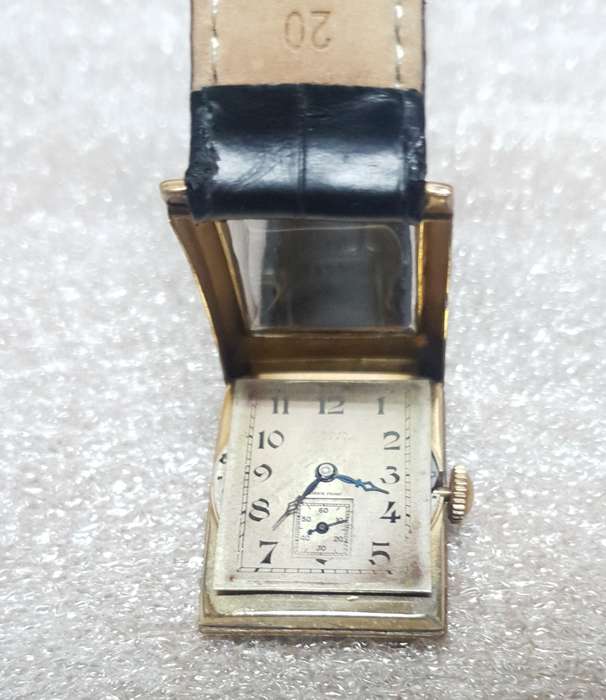 Vintage Probably Longines Art Deco Manual Wind Mens Wristwatch circa 1926 in good working condition