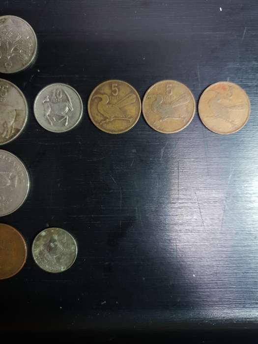 13 Collectable coins from Botswana, Uganda, Namibia, Zambia & Zimbabwe