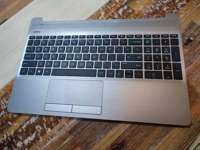 HP 255 G8 palm-rest - AS SPARES - KEYBOARD FAULTY, TRACKPAD WORKS