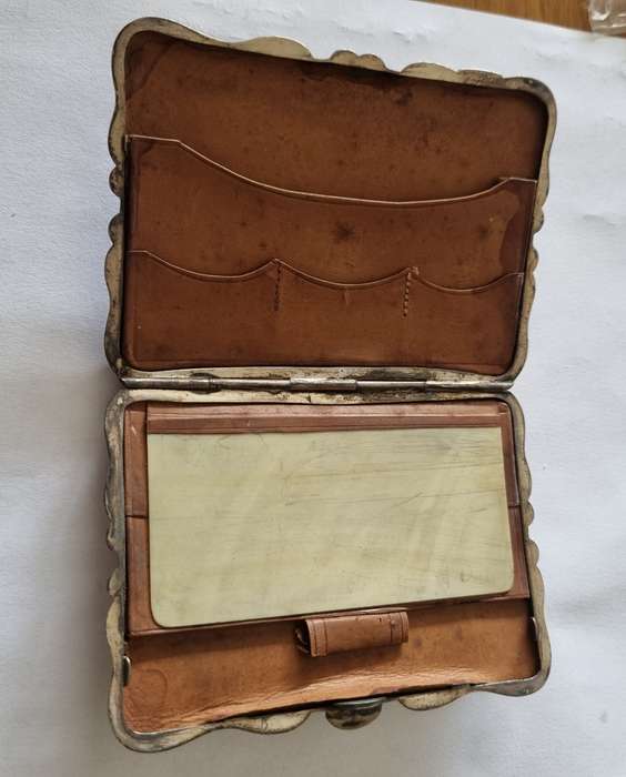 STERLING SILVER ANTIQUE CALLING CARD CASE