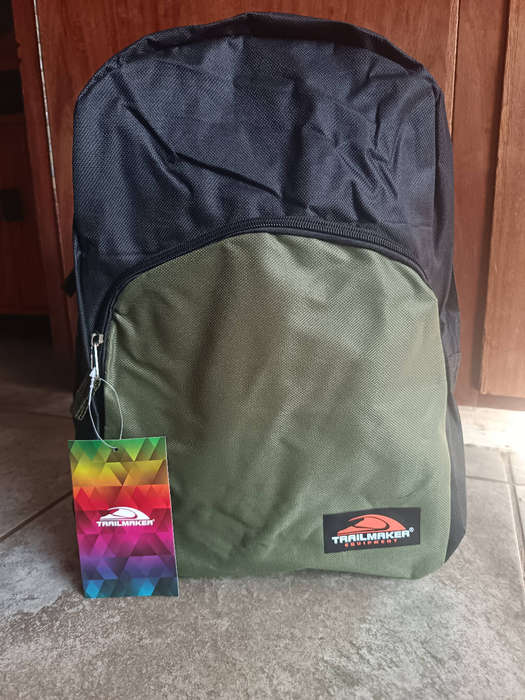 Spacious Everyday Backpack  black and olive green