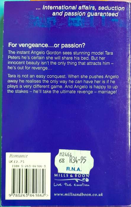 Wedding vow of revenge by Lucy Monroe Mills and Boon Modern