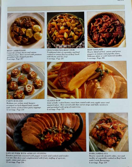 Readers Digest Microwave Cookbook with 600 Recipes