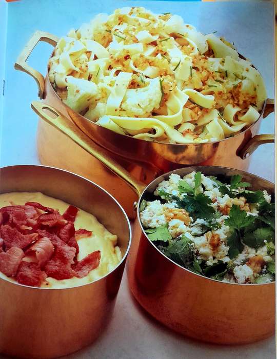 South Africa Quick n Easy New Ways with Pasta by Robyn Martin
