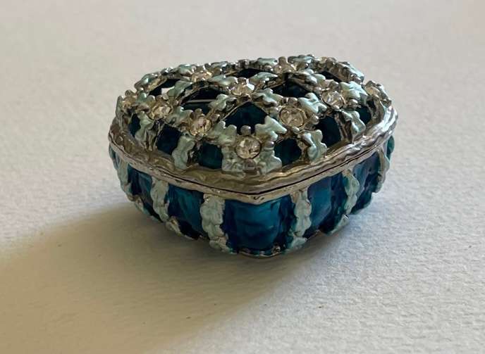 Beautiful metal trinket box - embellished with crystals, enamelled and hand painted interior.