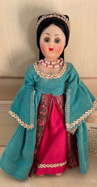 Vintage Historical Collectible Doll - Anne Boleyn . Quality collectible #2 in the series