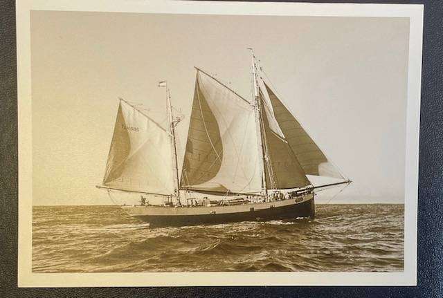 Blank card - The "Tecla" - A two masted Schooner from the Netherlands - Fine Art Canvas Print