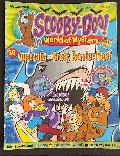 Vintage SCOOBY - DOO  World of Mystery Magazine # 30 - AUSTRALIA GREAT BARRIER REEF - 2005