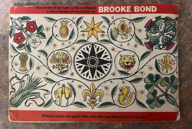 Brooke Bond Cards booklet. Flags and Emblems of the World.