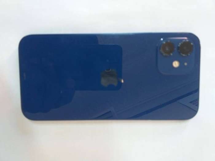 IPHONE 12