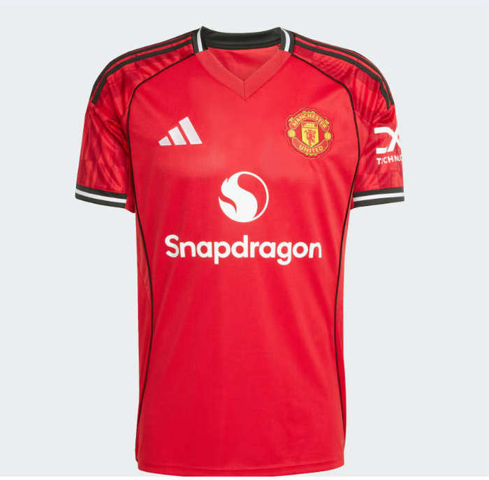 Manchester United 25/26 Home Jersey "Large"