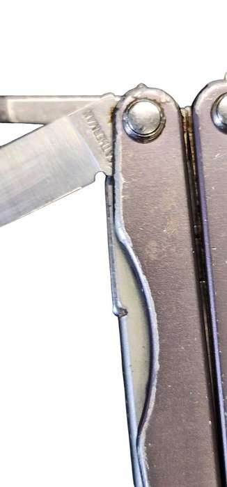 LEATHERMAN SQUIRT S4