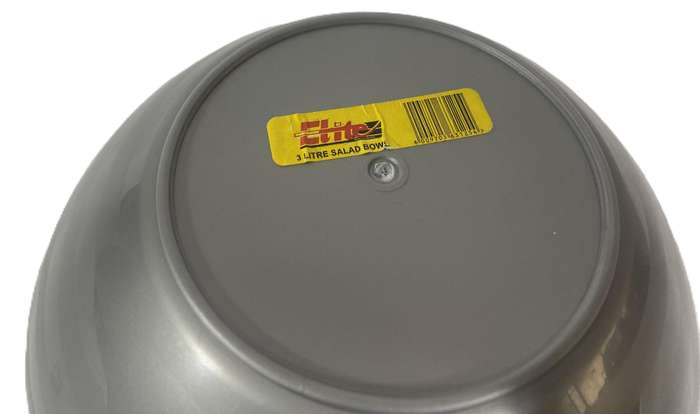 3 Liter salad bowl - Garage sale Item 1