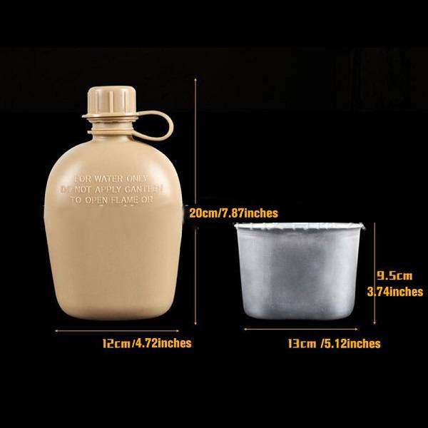 Military Canteen Bottle with a Felt-Lined Cover - Black