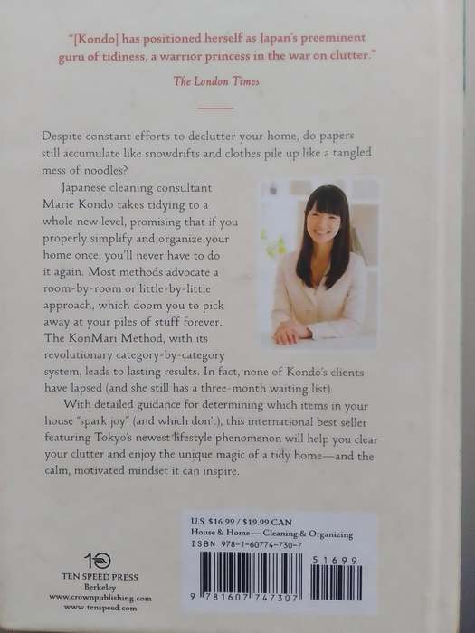 The Life-Changing Magic Of Tidying Up (Hard Cover) Marie Kondo