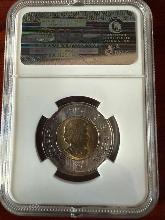 2010 CANADA $2