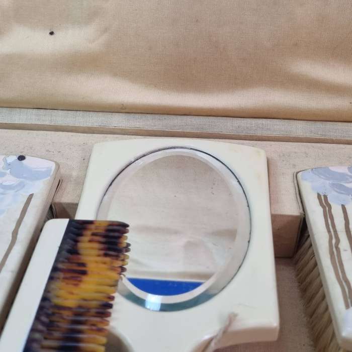 Collector's 1940s vintage vanity grooming set