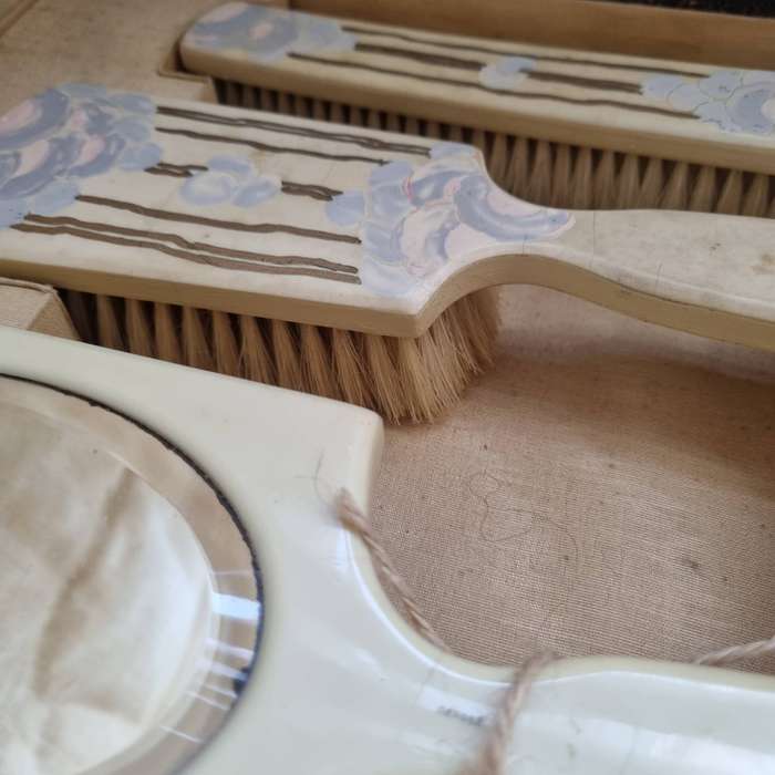 Collector's 1940s vintage vanity grooming set