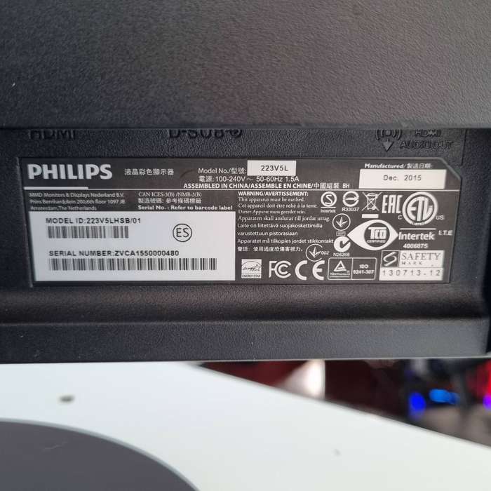 Philips 223V5L LED Monitor. With HDMI. (working 100%)