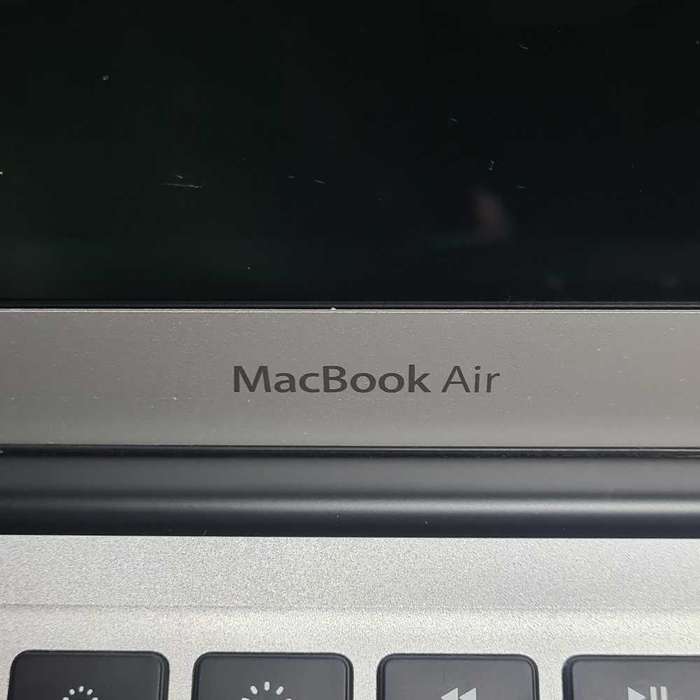 Macbook Air A1466 for spares