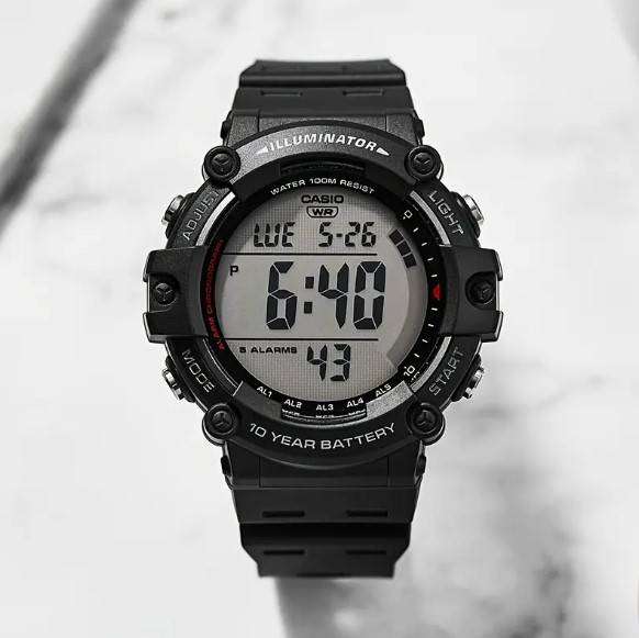 CASIO Men's Outdoor Sports Watch