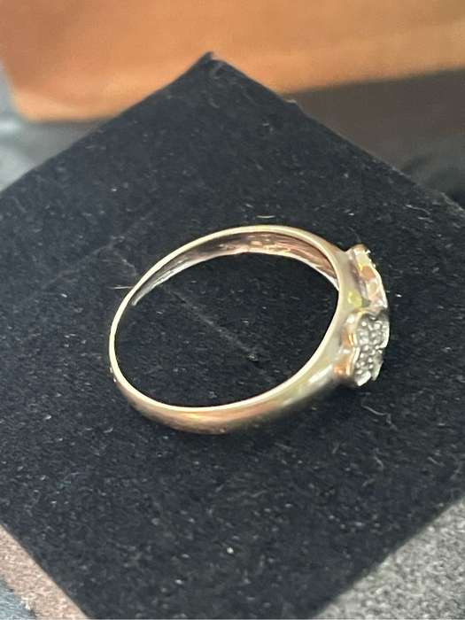 18ct White Gold Diamond Ring van clef