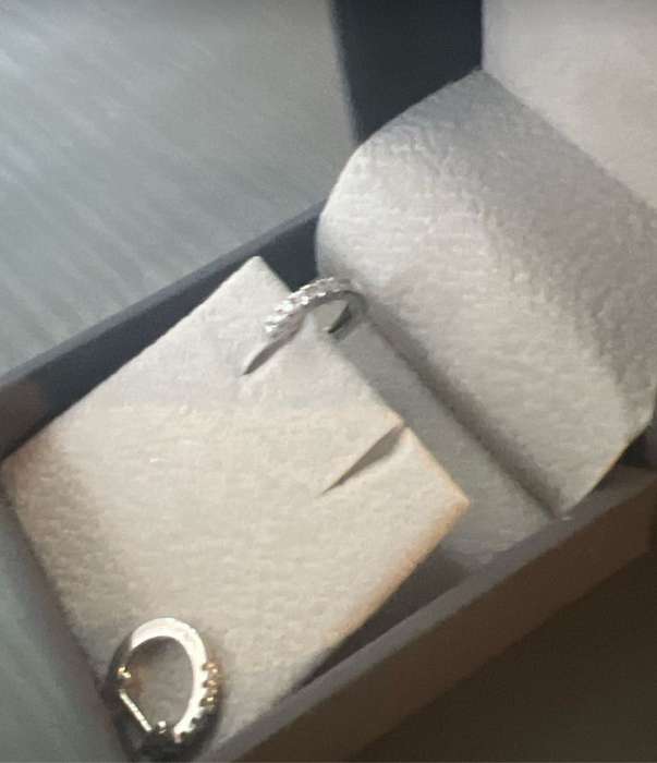 9ct White Gold Huggies