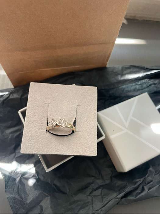 18ct White Gold Diamond Ring van clef