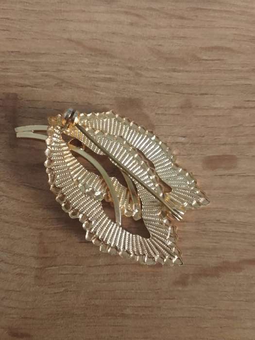  Vintage Gold Brooch  One-of-a-Kind Elegance 