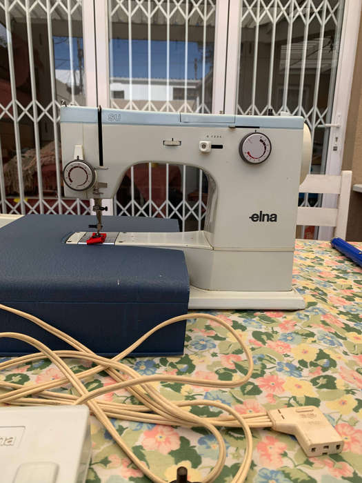 Sewing Machine Elna SU 62C  Swiss Made