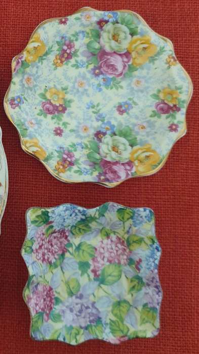 Royal Albert and James Kent collectable small bowls