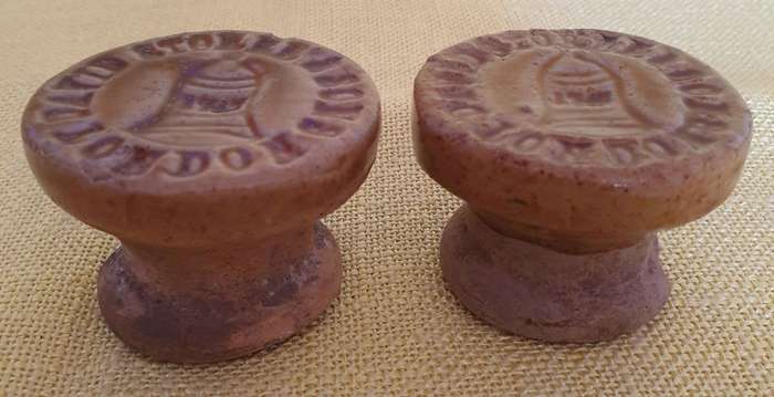 2 x very old David Storer & sons (London) stoneware jug lids