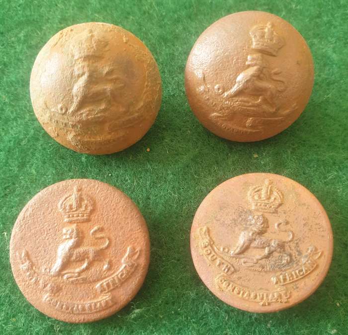 10 x Antique Anglo Boer War tunic buttons