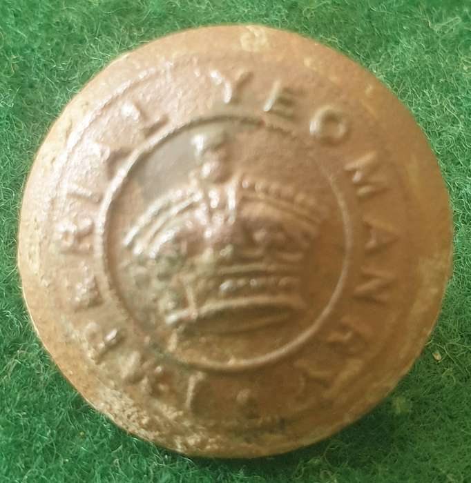 10 x Antique Anglo Boer War tunic buttons