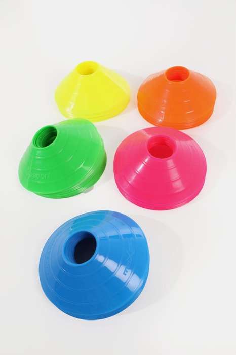 50x Mr Price Sport Saucer Cones