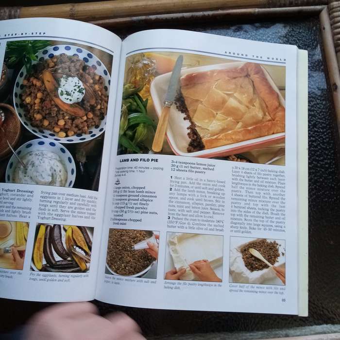 Delicious Mince Creations: "Fabulous Mince Recipes" by Woolworths  Easy & Tasty Meals