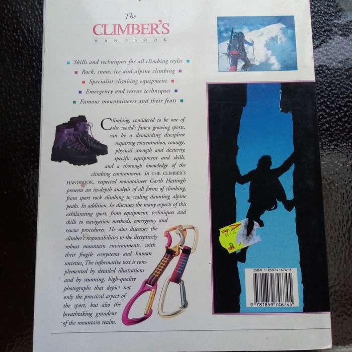 Expert Guide to Climbing: The Climber's Handbook by Garth Hattingh  Essential Techniques & Tips