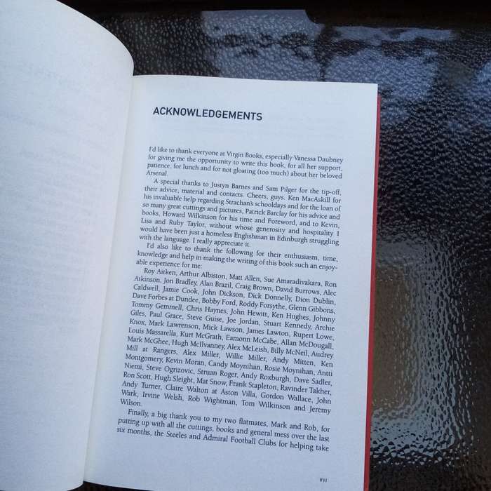 Gordon Strachan: The Biography by Leo Moynihan  A Journey Through Football Greatness