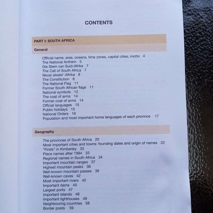 Essential Guide to South African Aid: Facts & Tips by Isabel Uys (Soft Cover)