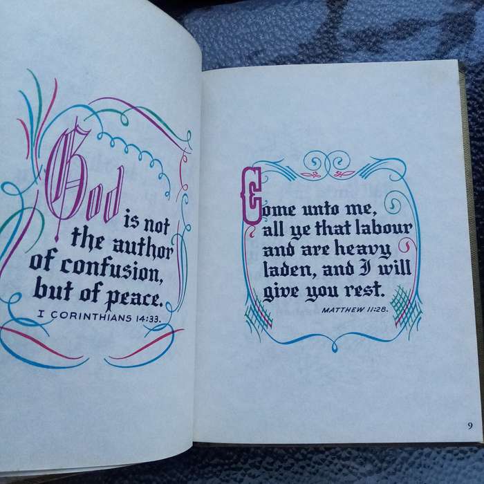 Thoughts to Live By: Inspiring Biblical Selections for Daily Reflection