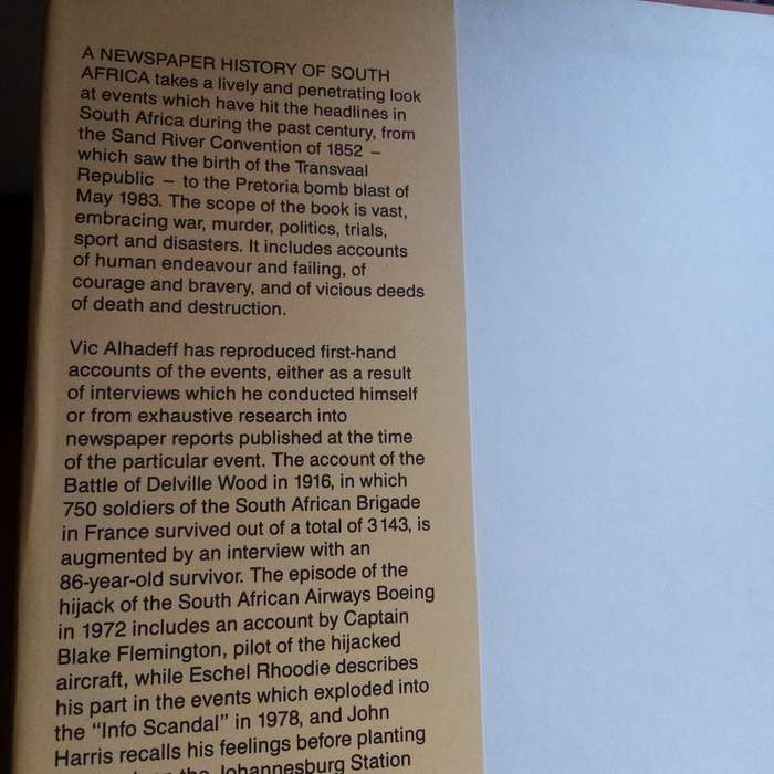 A Newspaper History of South Africa: Insightful Perspectives by Vic Alhadeff