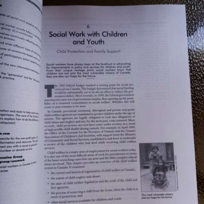 Social Work in Canada: An Introduction by Steven F. Hick - Essential Insights for Future Practition