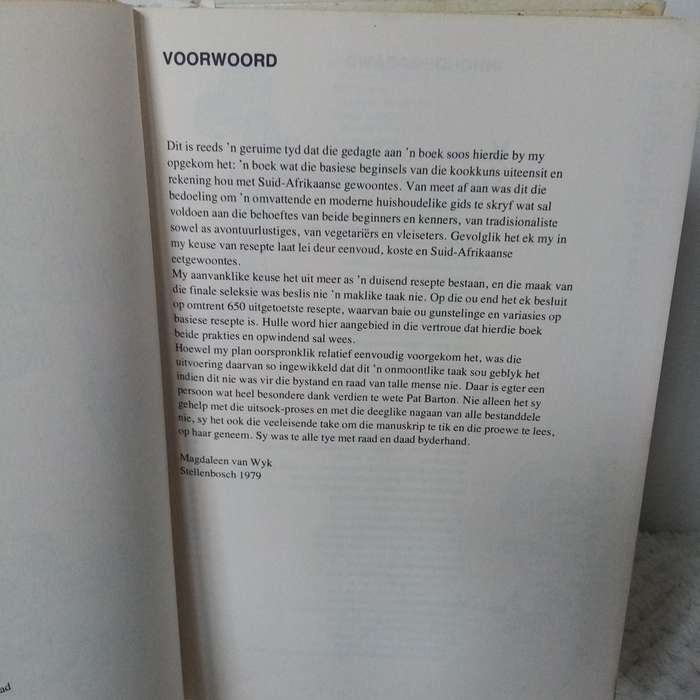 Die Volledige Suid-Afrikaanse Kookboek deur Magdaleen van Wyk - 'n Omvattende Gids vir Tradisionele
