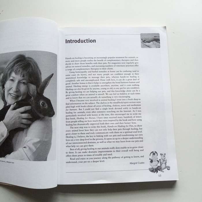 Hands-On Healing for Pets: Natural Therapies for Your Animals Health by Margrit Coates pets
