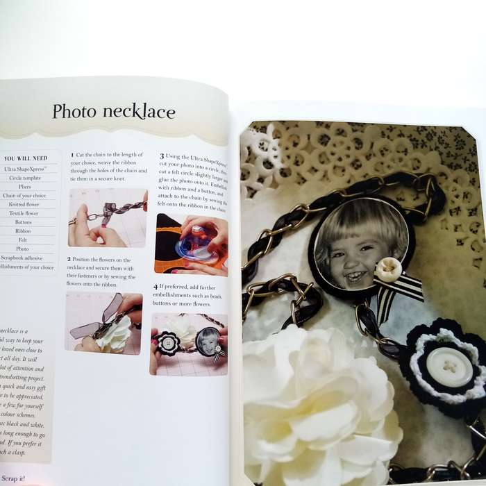 Scrap It! Using Scrapbook Techniques for Decorative and Gift Items by Jaclyn Venter