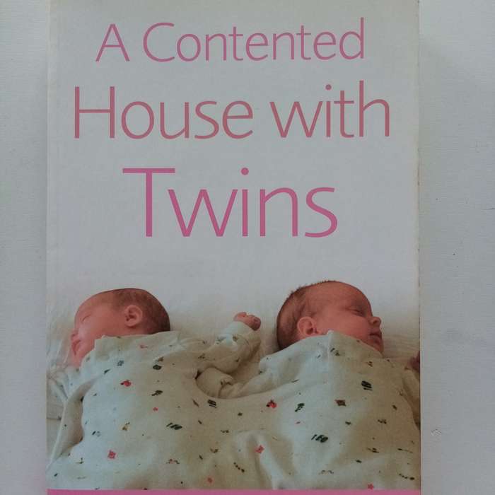 A Contented House With Twins by Gina Ford & Alice Beer: A Practical Guide to Parenting Twins